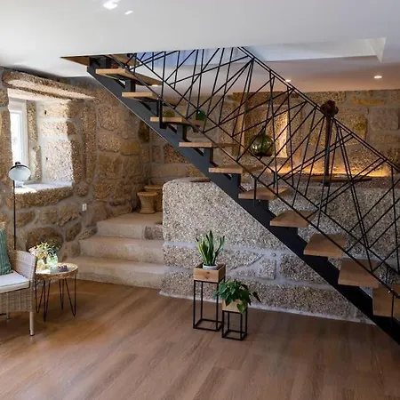 Retiro Acolhedor Na Natureza, 35 Min Porto 펜션 *