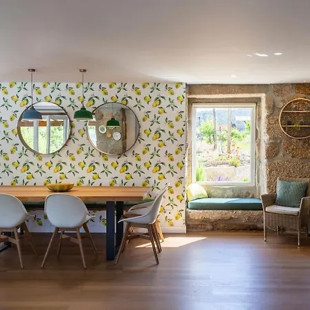 Дом отдыха Retiro Acolhedor Na Natureza, 35 Min Porto