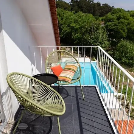 펜션 Retiro Acolhedor Na Natureza, 35 Min Porto