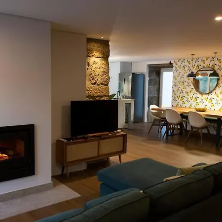 Retiro Acolhedor Na Natureza, 35 Min Porto Дом отдыха Maureles